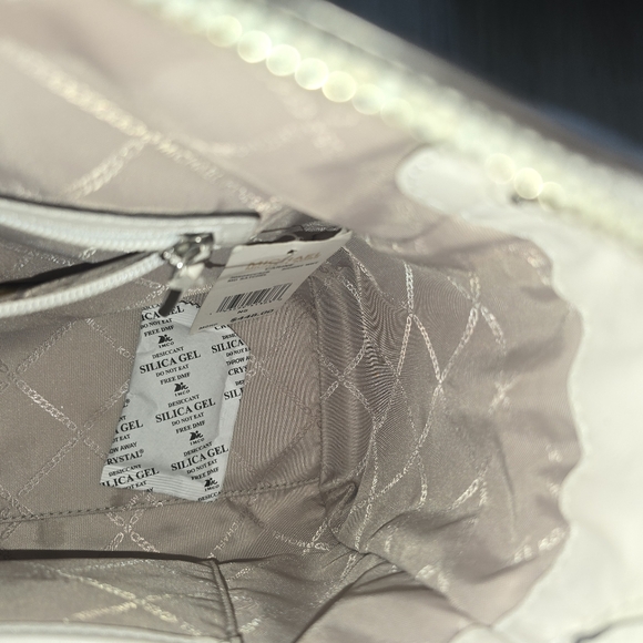 Michael Michael Kors' Carine satchel - Picture 15 of 16